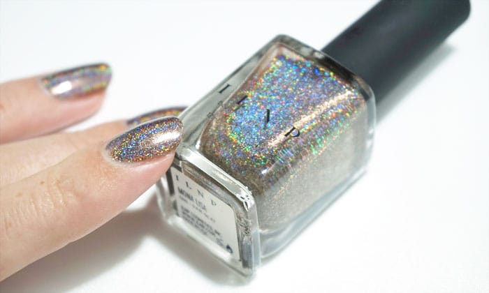 bottle and swatch of ILNP mona lisa